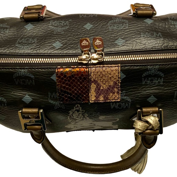 Authentic MCM Visetos Princess Lion Boston Coated Canvas & Leather Bag - Picture 6 of 16